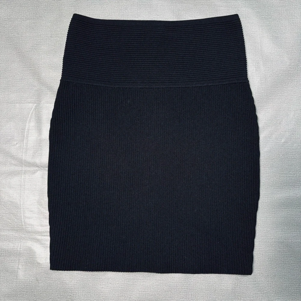 New Babaton Sculpt Knit Mini Black Skirt Size M